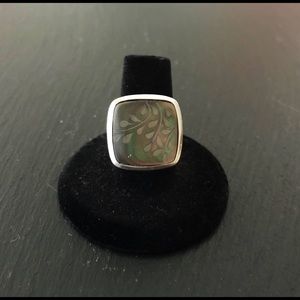 Silpada Etched Black lip shell Ring